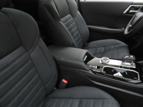 New 2026 Mitsubishi Outlander SE FWD image 26
