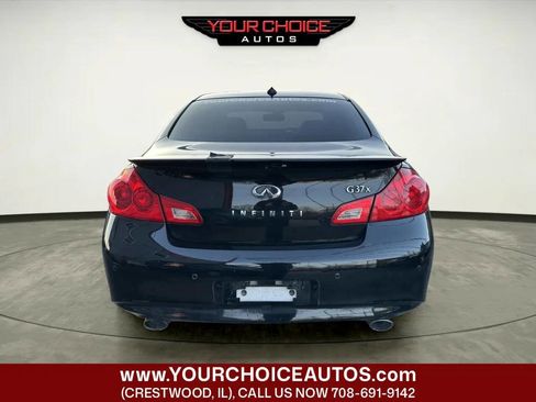 Used 2011 INFINITI G37 x w/ Sport Appearance Package image 4