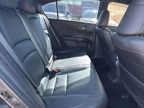 Used 2017 Honda Accord Sport Special Edition image 18