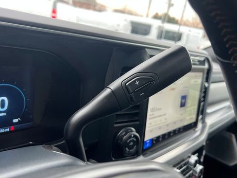 Used 2023 Ford F350 Platinum image 30