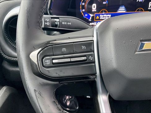 Used 2024 Chevrolet Colorado LT w/ LT Convenience Package image 23