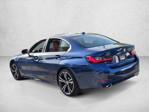 Used 2024 BMW 330i Sedan w/ Premium Package RWD image 7