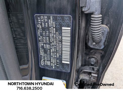 Used 2023 Hyundai Elantra SE image 35