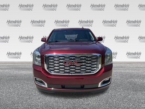 Used 2018 GMC Yukon Denali w/ Denali Ultimate Package AWD/4WD image 3
