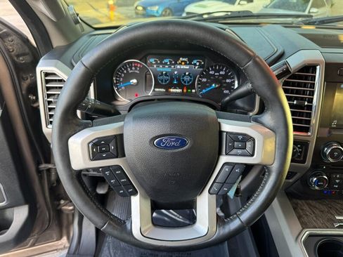 Used 2017 Ford F250 Lariat AWD/4WD image 23