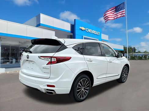 Used 2025 Acura RDX SH-AWD w/ Advance Package image 3