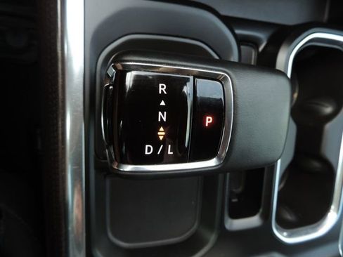 Used 2024 Chevrolet Silverado 1500 RST w/ Texas Edition Plus AWD/4WD image 26