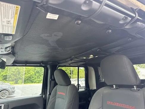 Used 2020 Jeep Gladiator Rubicon AWD/4WD image 14