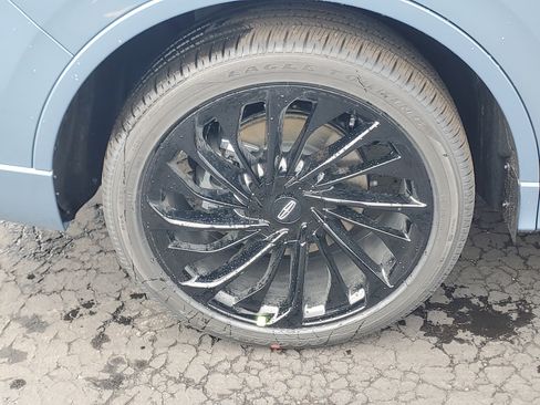 New 2026 Lincoln Aviator Reserve image 5