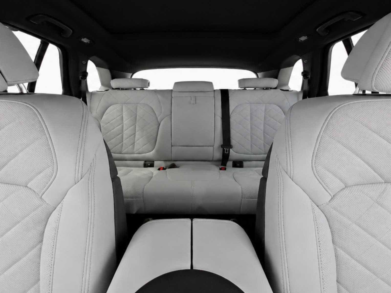 New 2026 BMW X5 xDrive40i w/ Climate Comfort Package AWD/4WD image 17