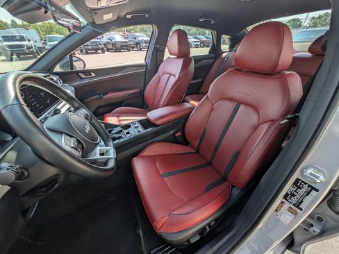 Used 2023 Kia K5 GT-Line w/ GT-Line Premium Package image 12