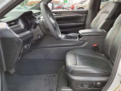 Used 2023 Jeep Grand Cherokee L Overland