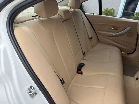 Used 2012 BMW 328i Sedan RWD image 14