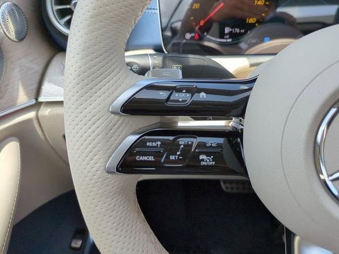 Used 2023 Mercedes-Benz E 450 Cabriolet image 19