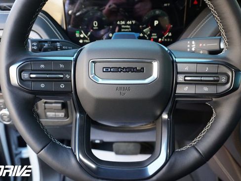 Used 2026 GMC Yukon Denali Ultimate image 22