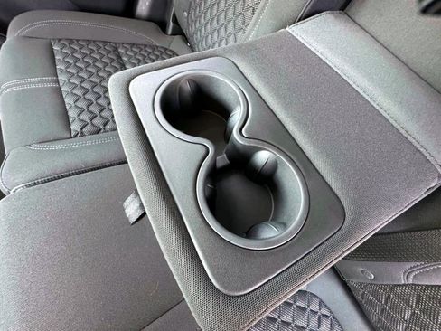 Used 2021 Chevrolet Blazer LT image 13