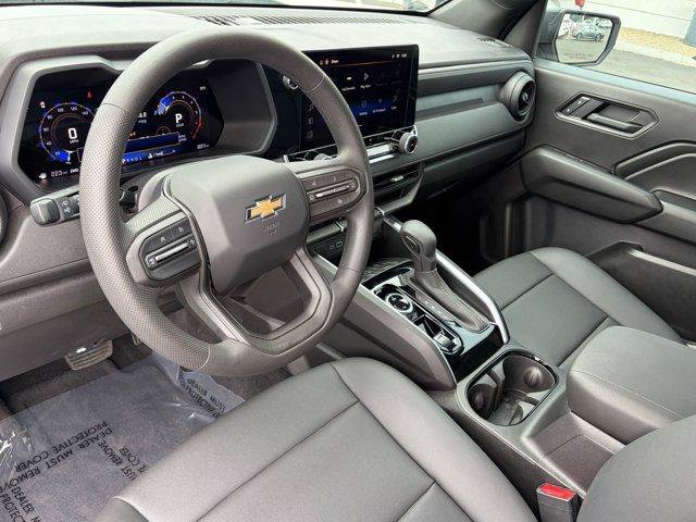 Used 2026 Chevrolet Colorado W/T w/ WT Custom Package AWD/4WD image 16