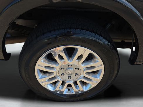 Used 2012 Ford F150 Platinum image 18