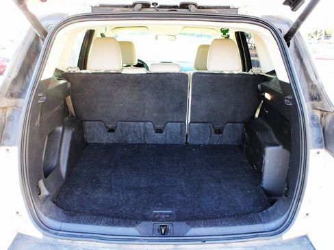 Used 2015 Ford Escape SE w/ SE Chrome Package image 11