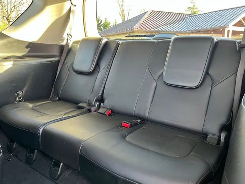 Used 2017 Nissan Armada Platinum w/ Captain Seat Package image 21