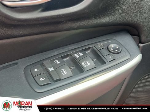 Used 2016 Jeep Cherokee Overland AWD/4WD image 15