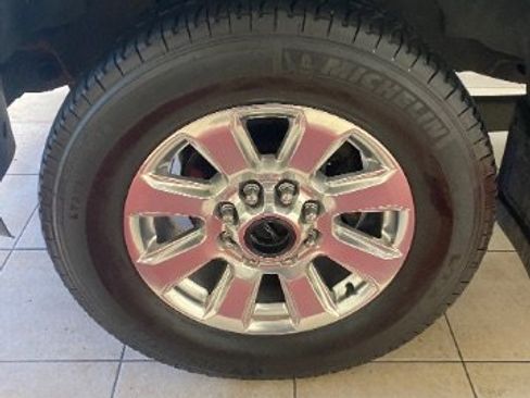 Used 2018 Ford F250 Platinum w/ Platinum Ultimate Package image 38