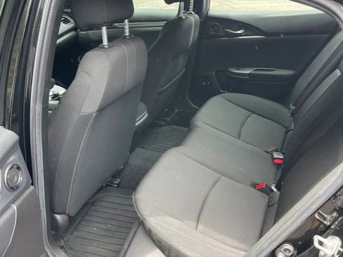 Used 2017 Honda Civic EX image 7