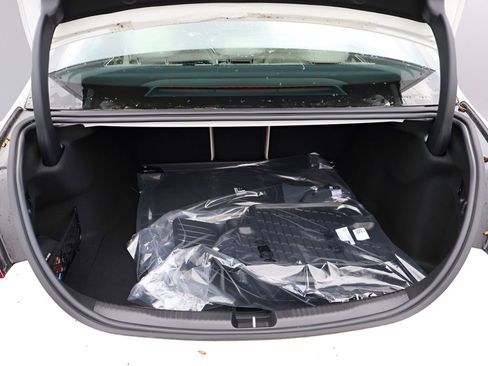 New 2026 Mercedes-Benz C 300 4MATIC Sedan image 16