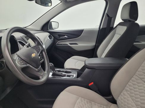 Used 2019 Chevrolet Equinox LS w/ LPO, Floor Liner Package AWD/4WD image 17