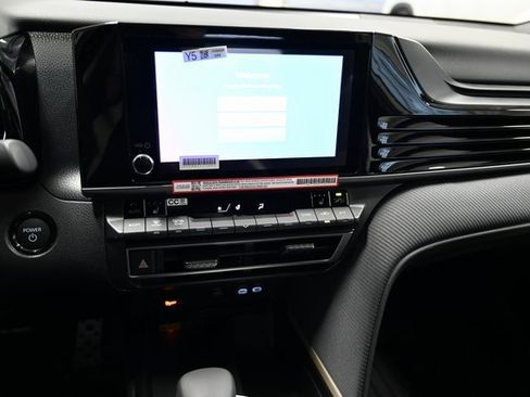 New 2026 Toyota Camry SE image 15