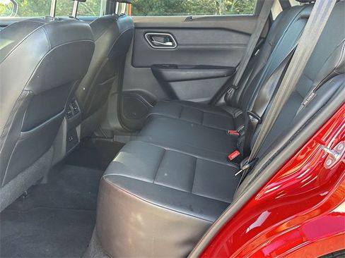 Used 2021 Nissan Rogue SV w/ Premium Package image 20