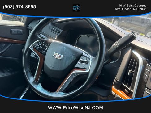 Used 2019 Cadillac Escalade ESV Premium Luxury image 10
