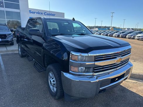 Used 2015 Chevrolet Silverado 2500 LT image 3