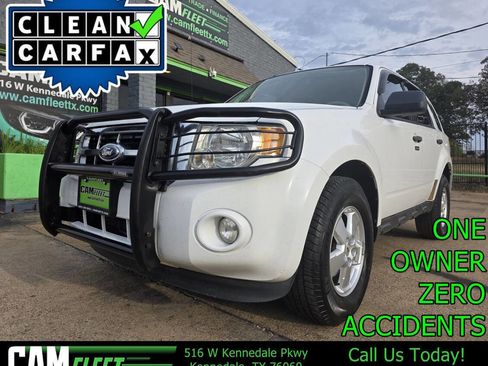 Used 2011 Ford Escape XLT image 1