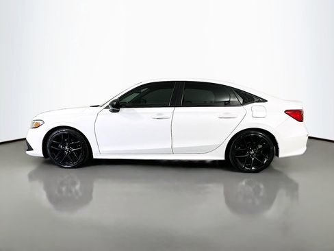 Used 2022 Honda Civic Sport image 4
