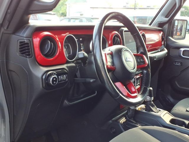 Used 2021 Jeep Gladiator Mojave AWD/4WD image 11