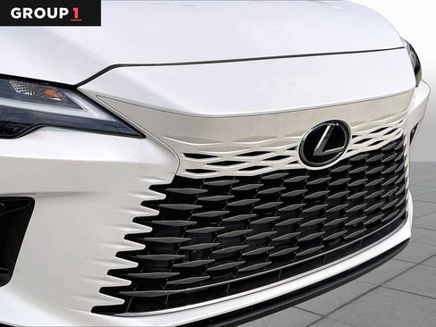Used 2024 Lexus RX 350 Premium w/ Accessory Package (Z1) FWD image 27