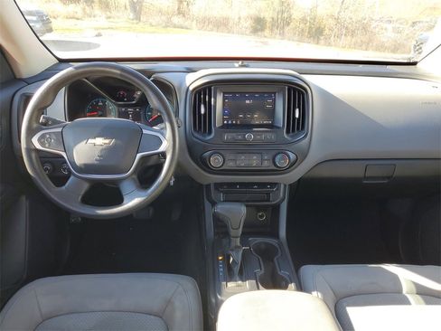 Used 2020 Chevrolet Colorado W/T w/ WT Convenience Package image 12