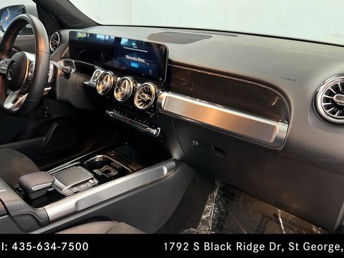 Certified 2021 Mercedes-Benz GLB 250 image 24