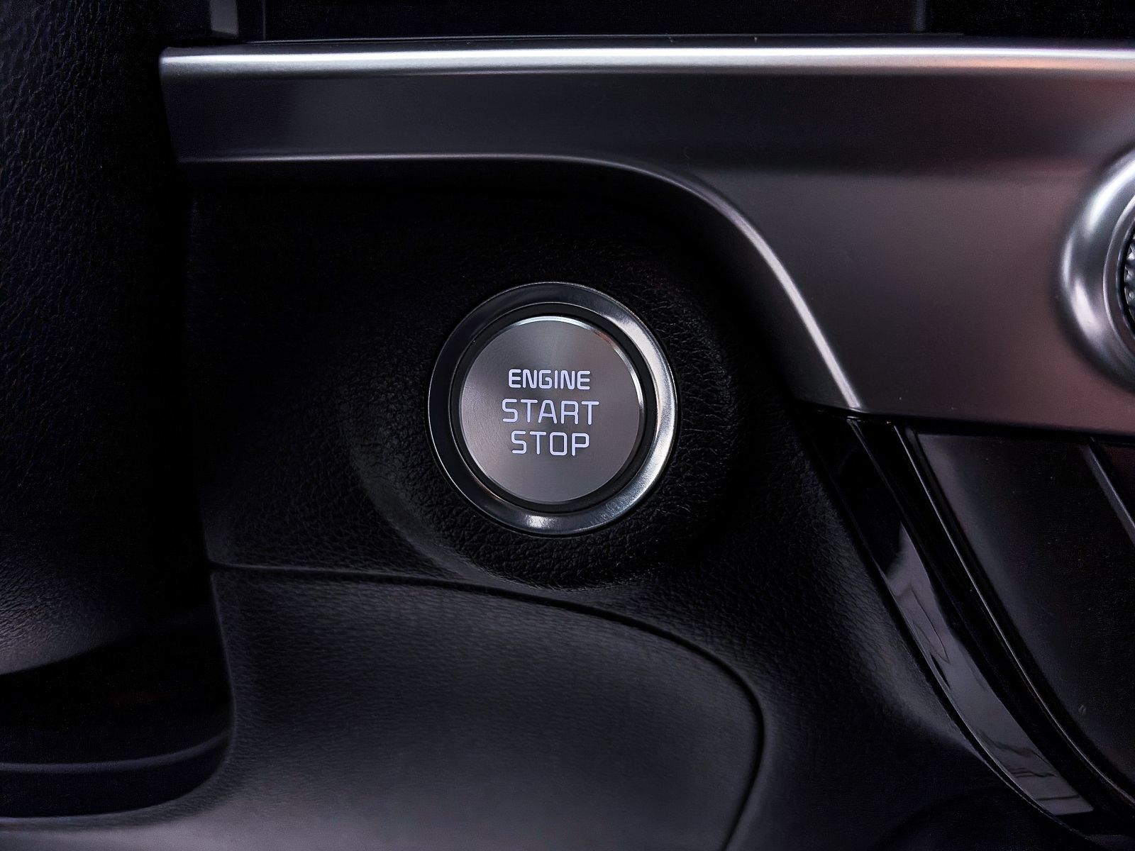 Used 2024 Kia Telluride S FWD image 26