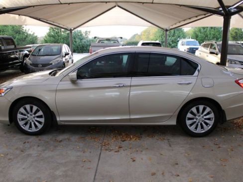 Used 2015 Honda Accord EX-L image 4