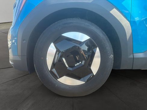 New 2026 Kia EV9 Wind image 14