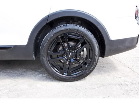 Used 2024 Kia Telluride EX X-Line AWD/4WD image 36