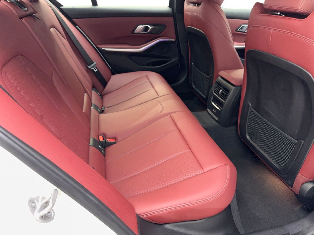 Used 2022 BMW 330i Sedan w/ Driving Assistance Package RWD image 39