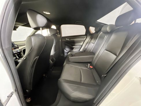 Used 2019 Honda Accord Sport image 29