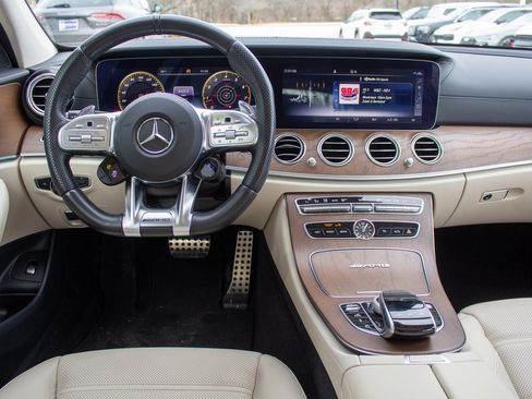 Used 2020 Mercedes-Benz E 63 AMG S image 13