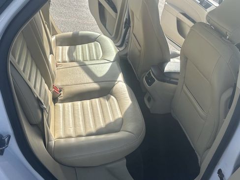 Used 2015 Ford Fusion SE w/ Equipment Group 202A image 19