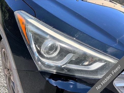 Used 2017 Hyundai Santa Fe Sport FWD image 22