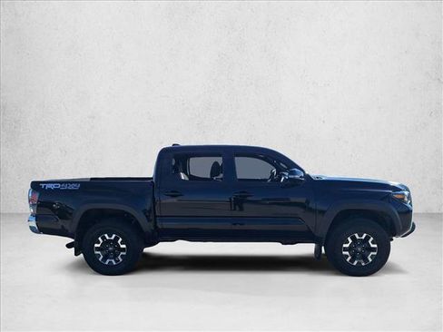 Certified 2023 Toyota Tacoma TRD Off-Road image 4