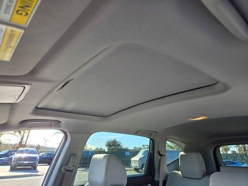 Used 2022 Honda CR-V EX-L image 10